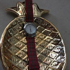 New York and Company Watch